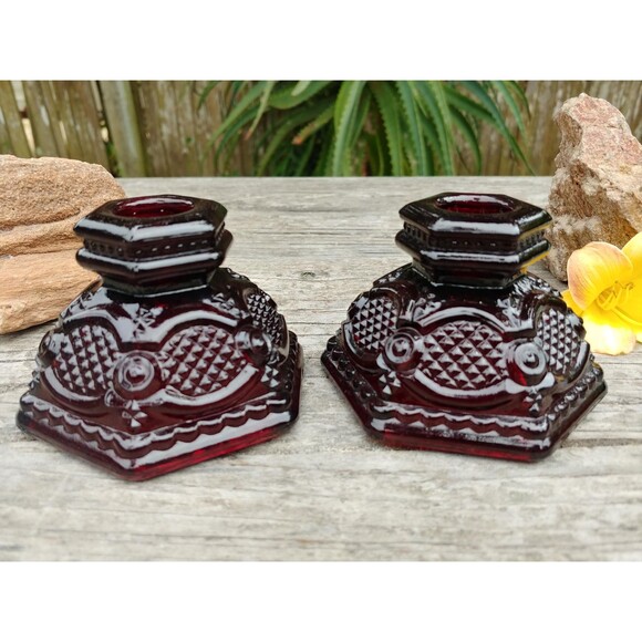2 Vintage Avon 1876 Cape Cod Collection Ruby Red Glass Candlestick Holders - Picture 8 of 10